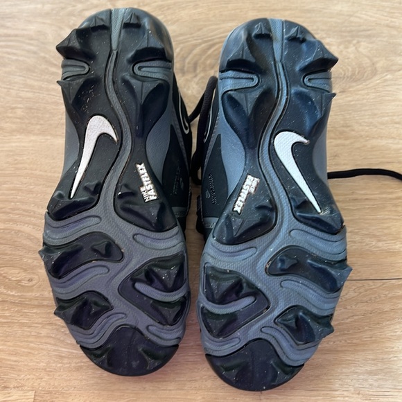 Nike Alpha Menace 3 Shark Football Cleats - Black and Gray- Little Boy size 13 - Picture 6 of 6